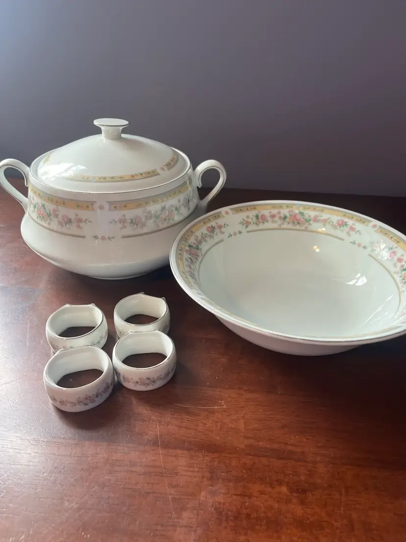 Kentfeild And Sawyer- Vintage fine china White porcelain tureen, serving bowl, and 4  napkin rings with floral pattern.