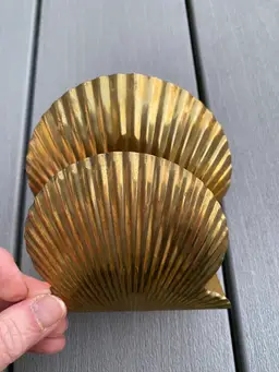 VINTAGE BRASS SHELL SHAPED NAPKIN HOLDER OR MAIL HOLDER
