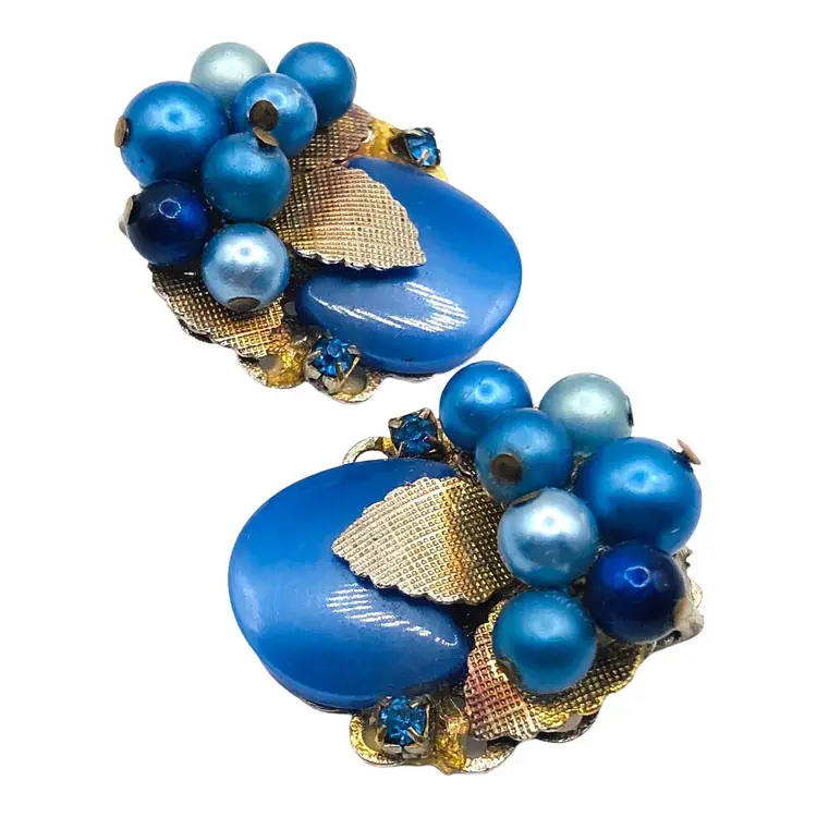 1950’s VTG Satin Berry BEADED Cluster Clip On Earring Peacock Blue Bohemian Leaf