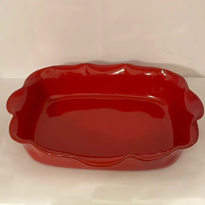 #468 DeSilva Red Made In Italy Clay Casserole Baking Dish Small Ruffled Edge