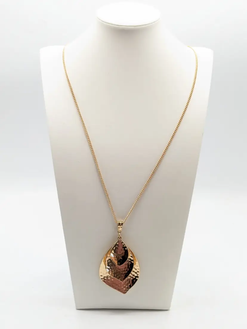 Gold Tone Hammered Leaves Pendant Chain Necklace