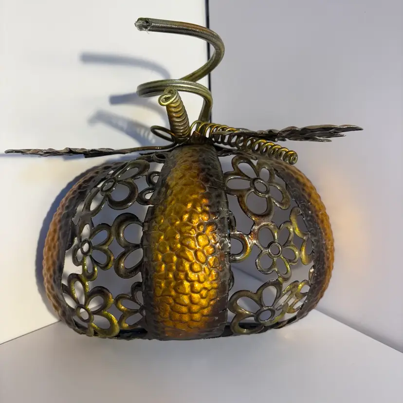 Metal Pumpkin Decorations Halloween & Fall Decor