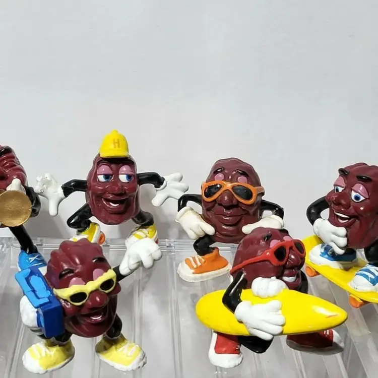 6 California Raisins Applause PVC Figures skater surfer boom box 87-88 vtg lot