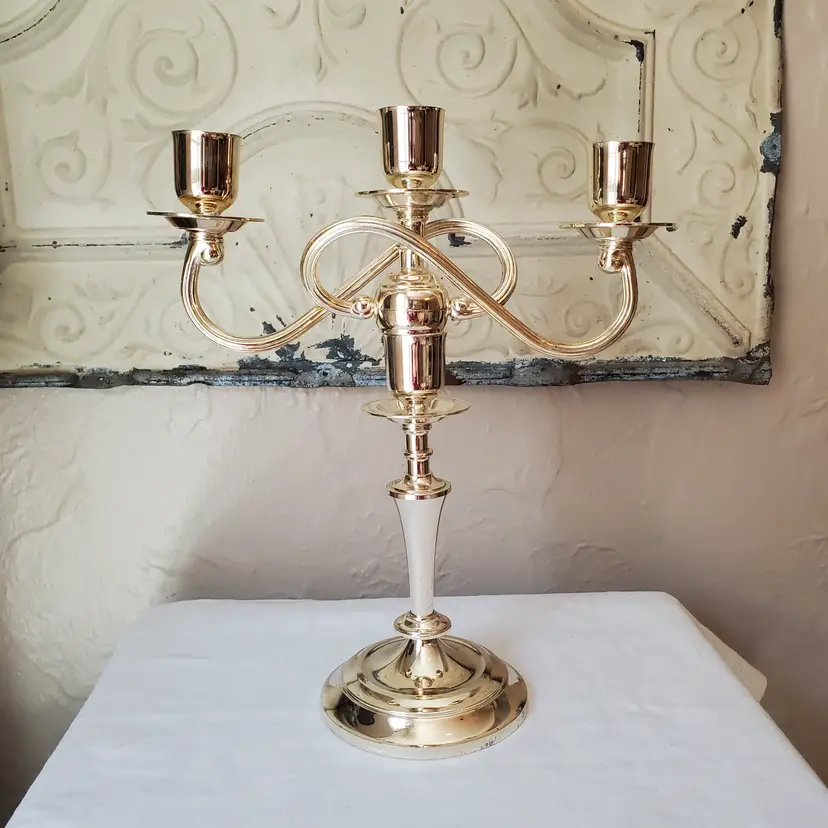 Silver Toned Convertible Candleabra