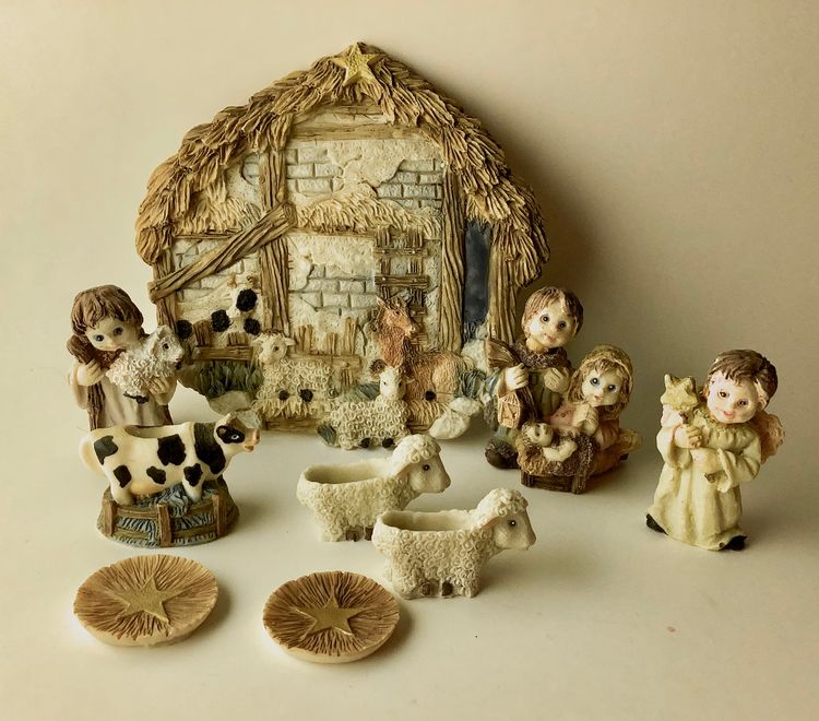 Nativity Scene Resin 1990s Good Condition