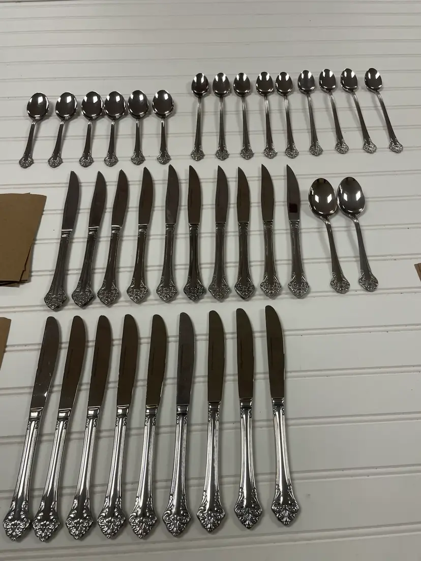 Reed & Barton Flatware Lot 36 Pieces
