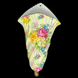 Royal Winton “ Cheadle” Chintz Porcelain Wall Pocket 7” Pristine Condition