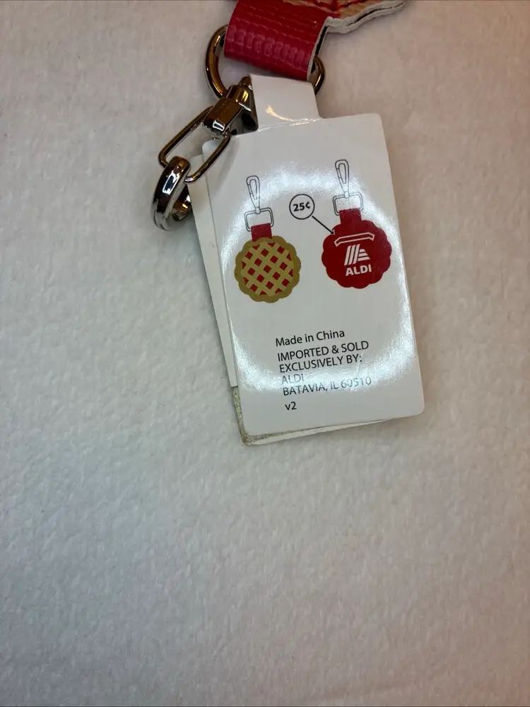 ALDI Quarter Holder Keeper Original Pie Design NEW 2019  Keychain NWT