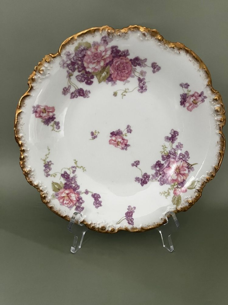 Beautiful Antique J. Pouyat Limoge France Scalloped Edge 9.75” Serving Bowl