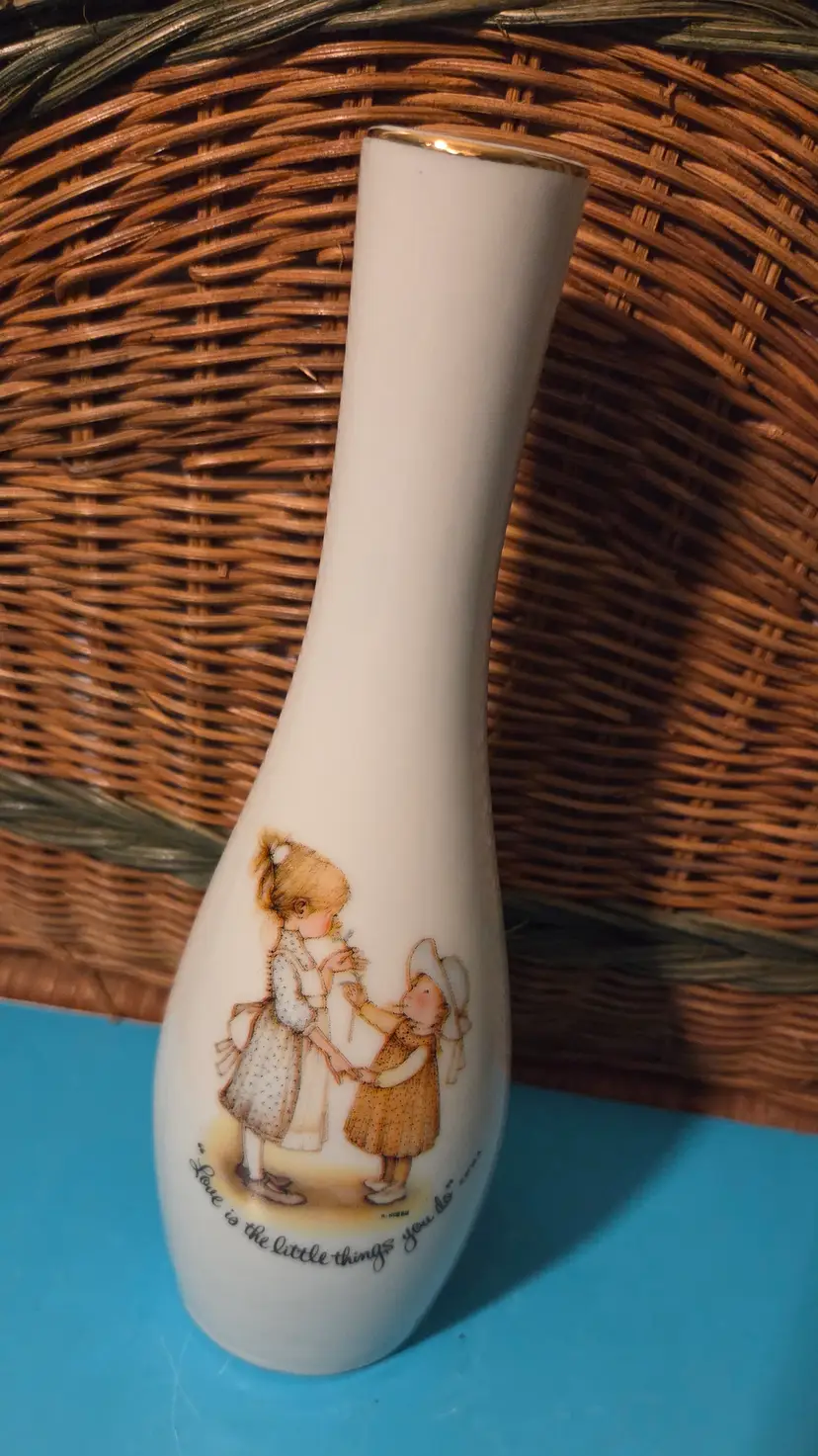 Vintage 1970s Holly Hobbie Porcelain Bud Vase