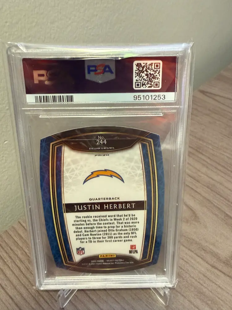 Justin Herbert 2020 Die-Cut Purple Prizm RC