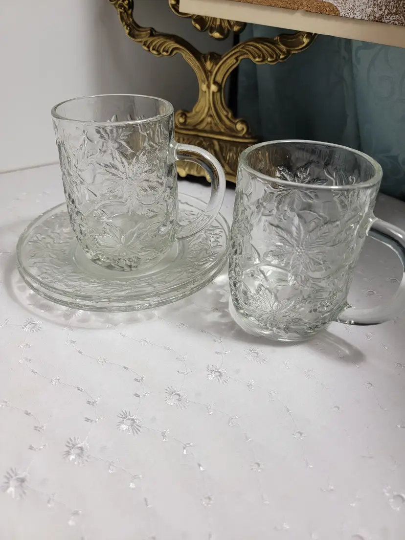 A set of 2 Princess house Fantasia cups and saucers