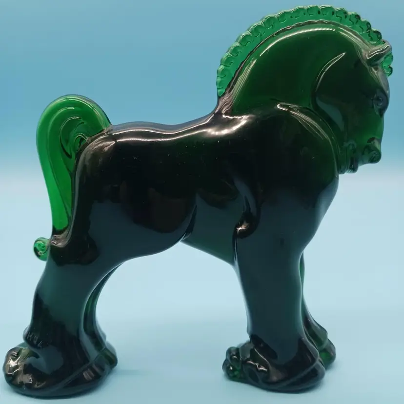 Heisey By Mossier, Emerald Green Clydesdale Horse.