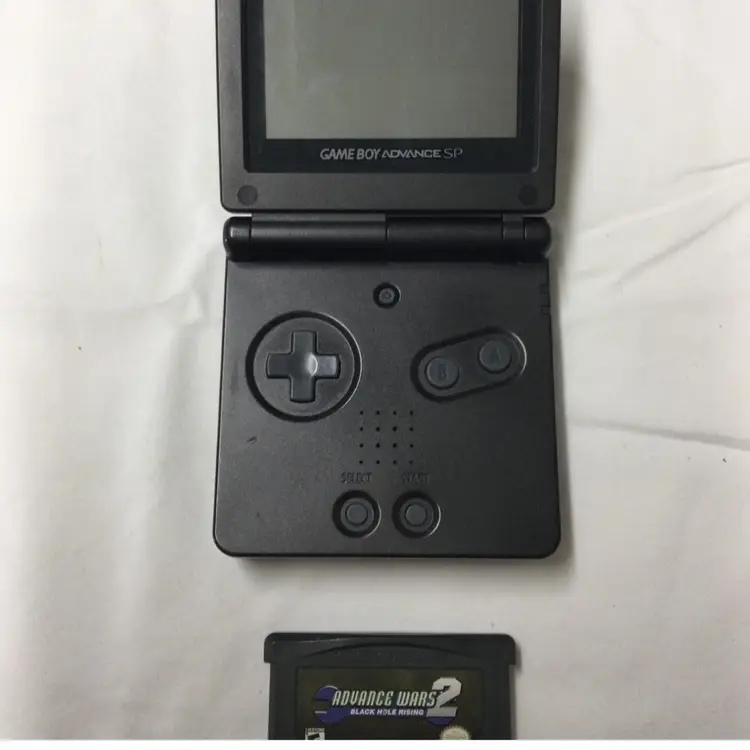 Gameboy With Game Advance Wars 2 Untested