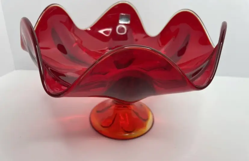 Mid-Century Atomic Viking Glass Amberina Swung Compote Pedestal Bowl 6.25” H