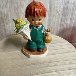 Inv. 1936 Goebel Good News Boy