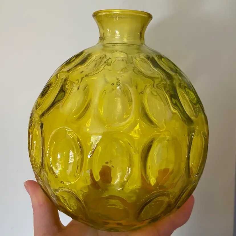 Yellow San Miguel Vidros recycled glass vase