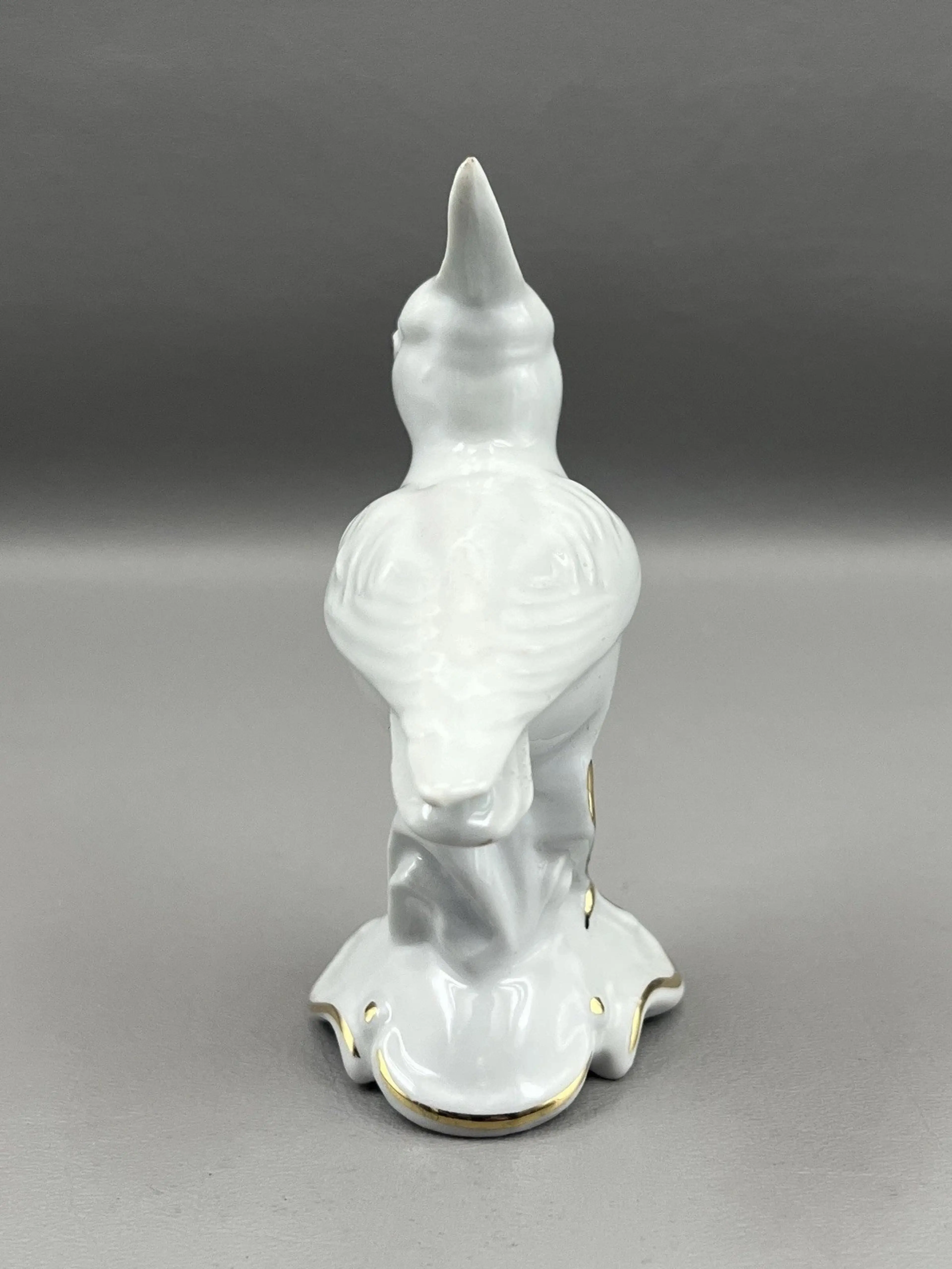 Image 4 of 9