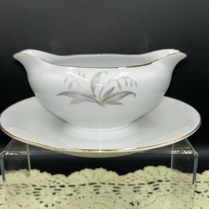 Vintage Kayson's Fine China Golden Rhapsody Gravy Boat with Attached Platter Japan 1961