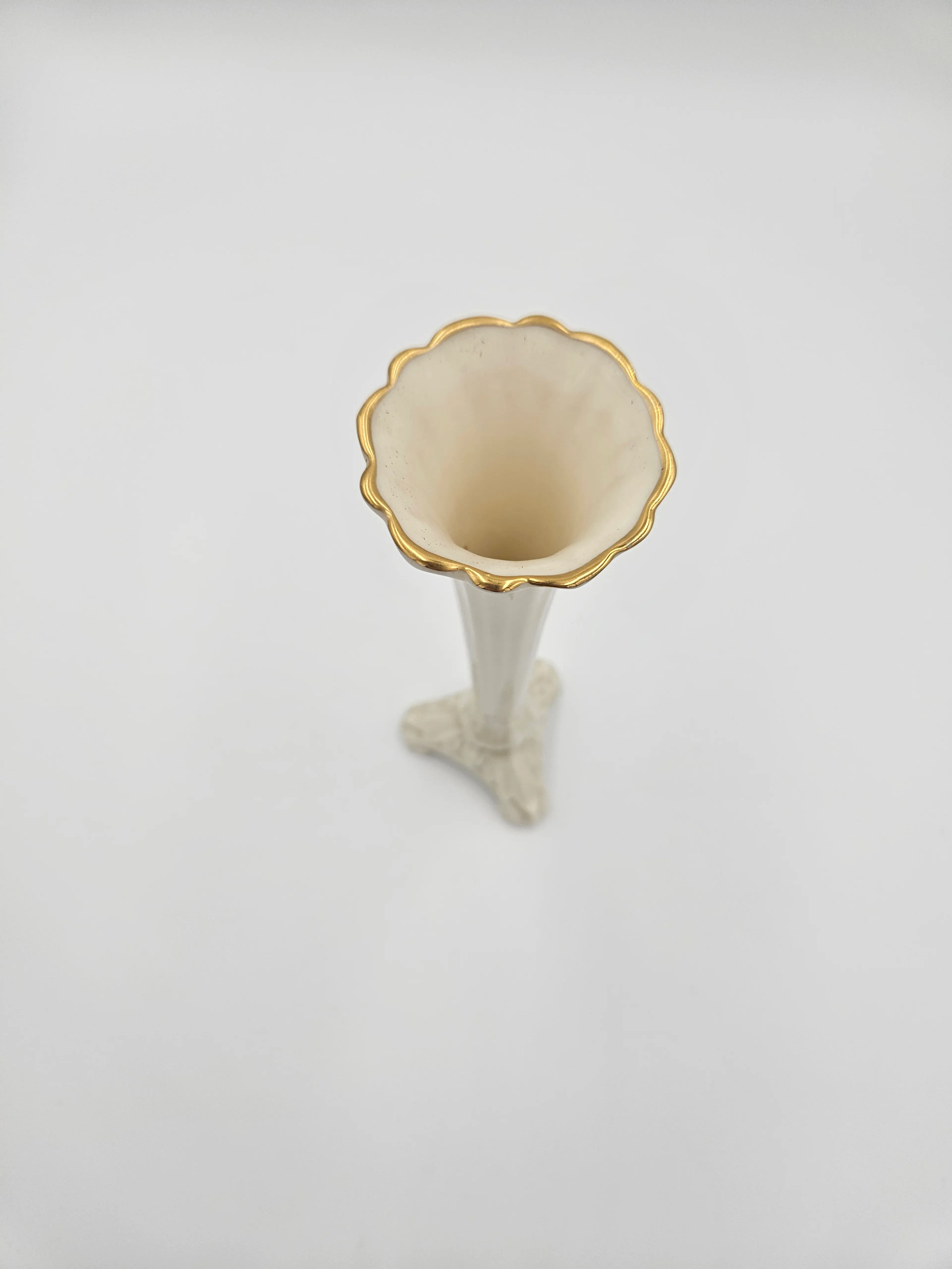 Image 3 of 4