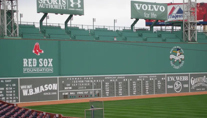 Boston Red Sox baseball card breaks and collector community
