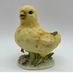 Lefton Baby Chick Planter
