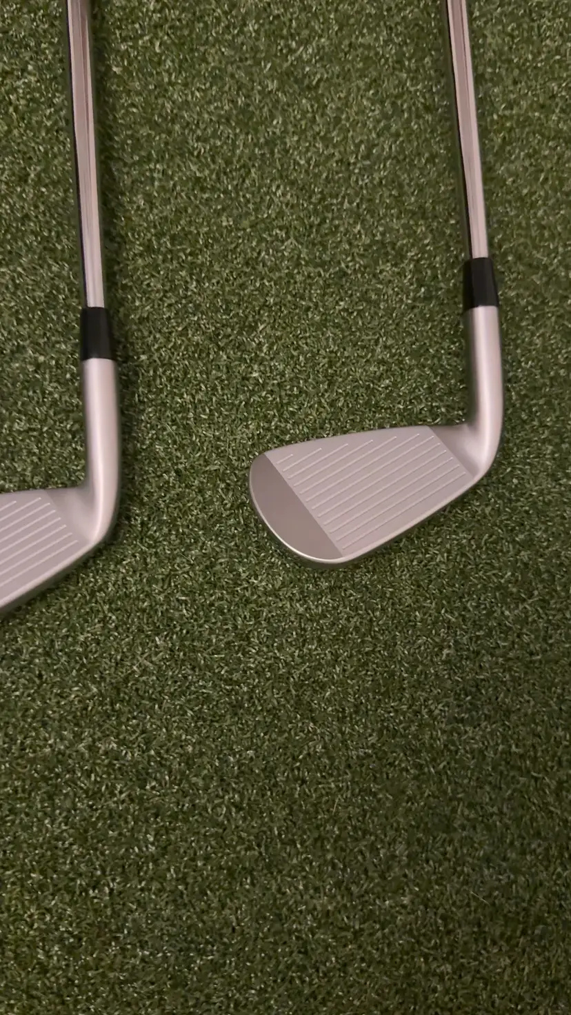 JPX 925 HMP. 5-GW.  DG 105 STIFF Flex. Standard