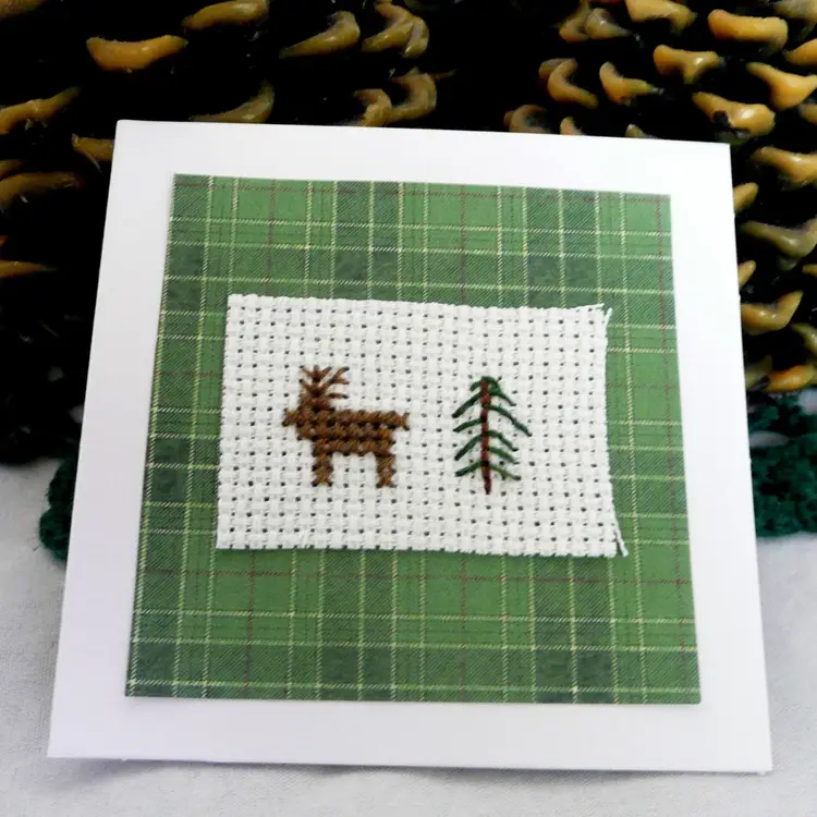 3 Classic Christmas Cross Stitch Blank Gift Tag-Note Card Rustic Reindeer Teddy Bear Green Holly Sprig