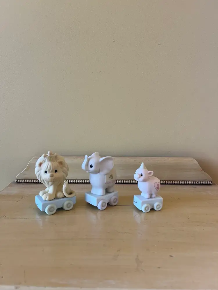 Precious Moments Birthday Train