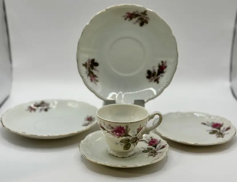 Vintage Moss Rose Pattern Floral Porcelain Footed Demitasse Teacup & (2) Saucers Set, (2) Luncheon Plates With Gold Accent, Hand-Painted Burgundy Blooms, By Lipper & Mann, Made In Japan, Discontinued
