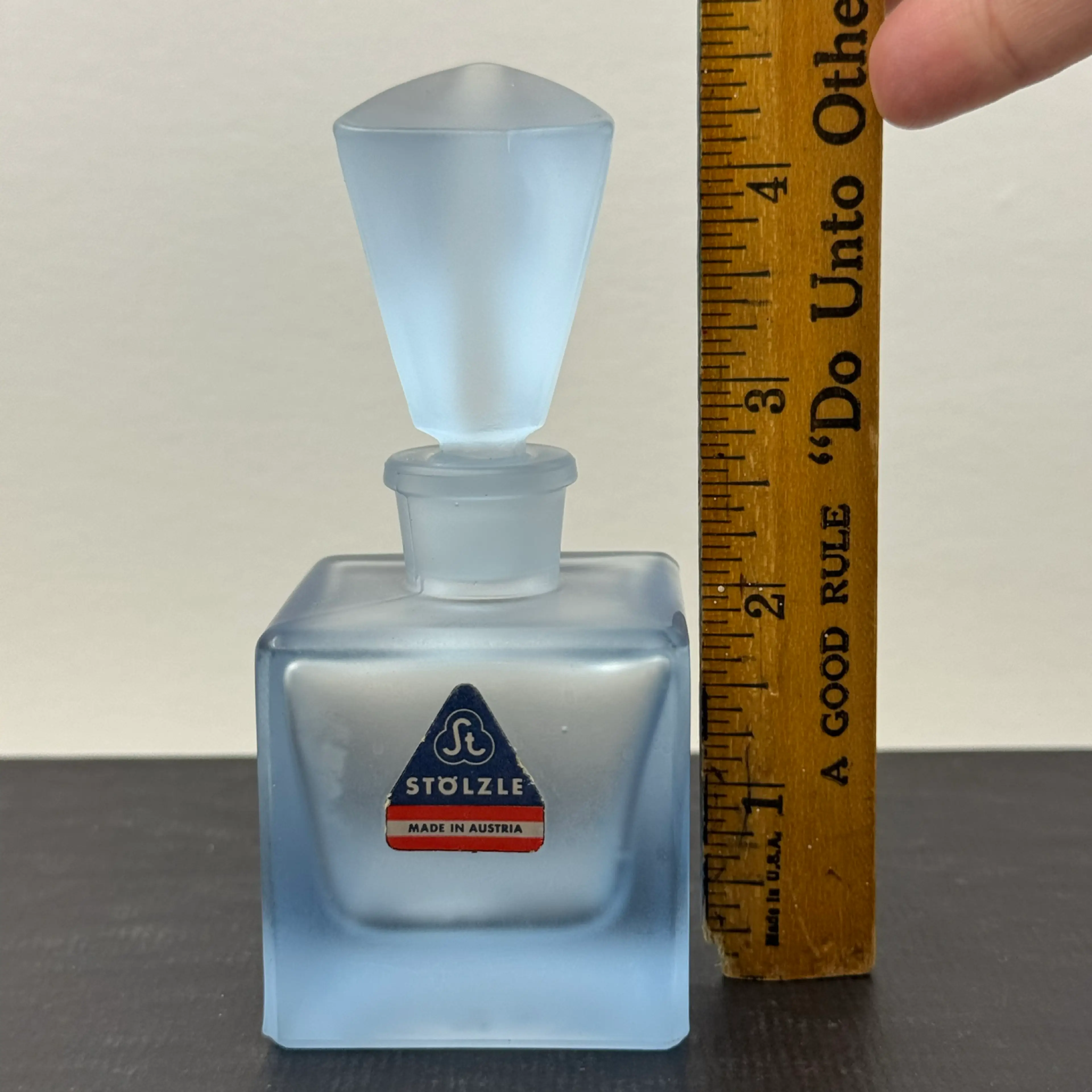 Image 4 of 6