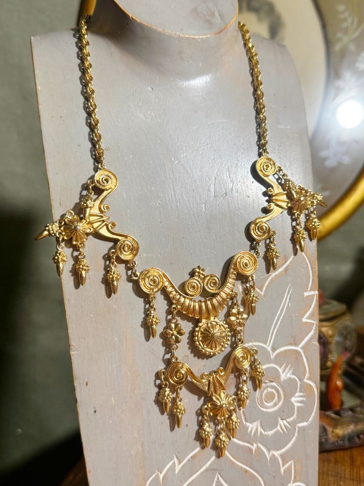 Vintage Signed VENDOME Etruscan Revival Necklace Goldtone Statement Piece RARE 16”