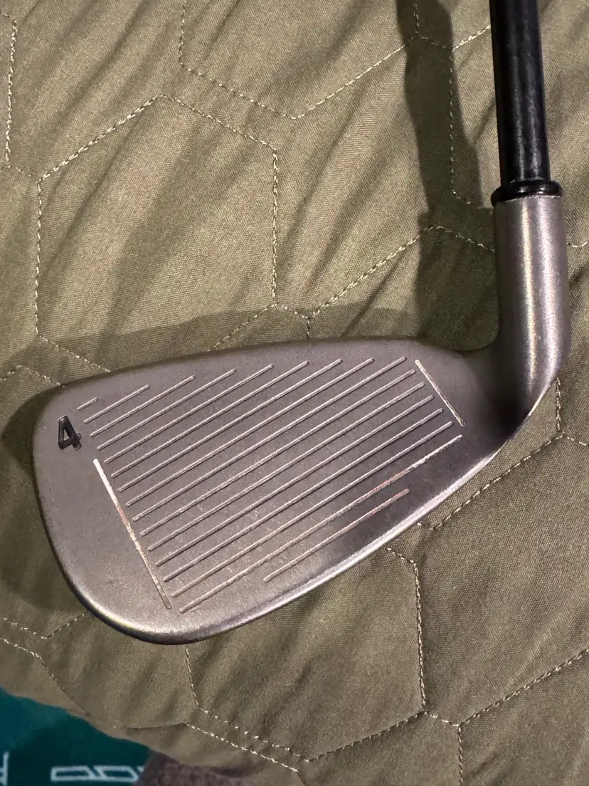 Easy Hitting and Forgiving Callaway Big Bertha Tungsten Titanium - 4 Iron RH