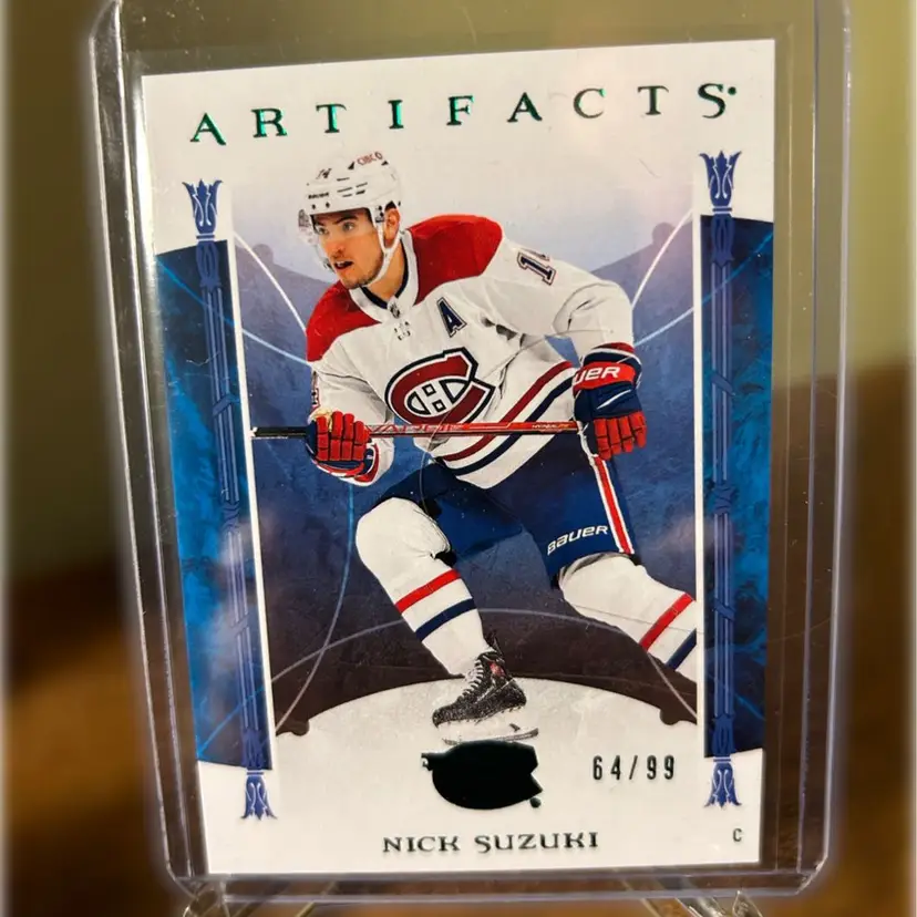 22-23 ARTIFACTS NICK SUZUKI GREEN 64/99 MONTREAL CANADIENS
