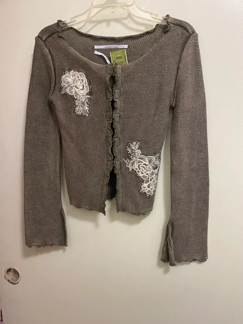 Silence + Noise Womens Green Brown Sweater S 30” Flowers Embroidered Sequins NWT