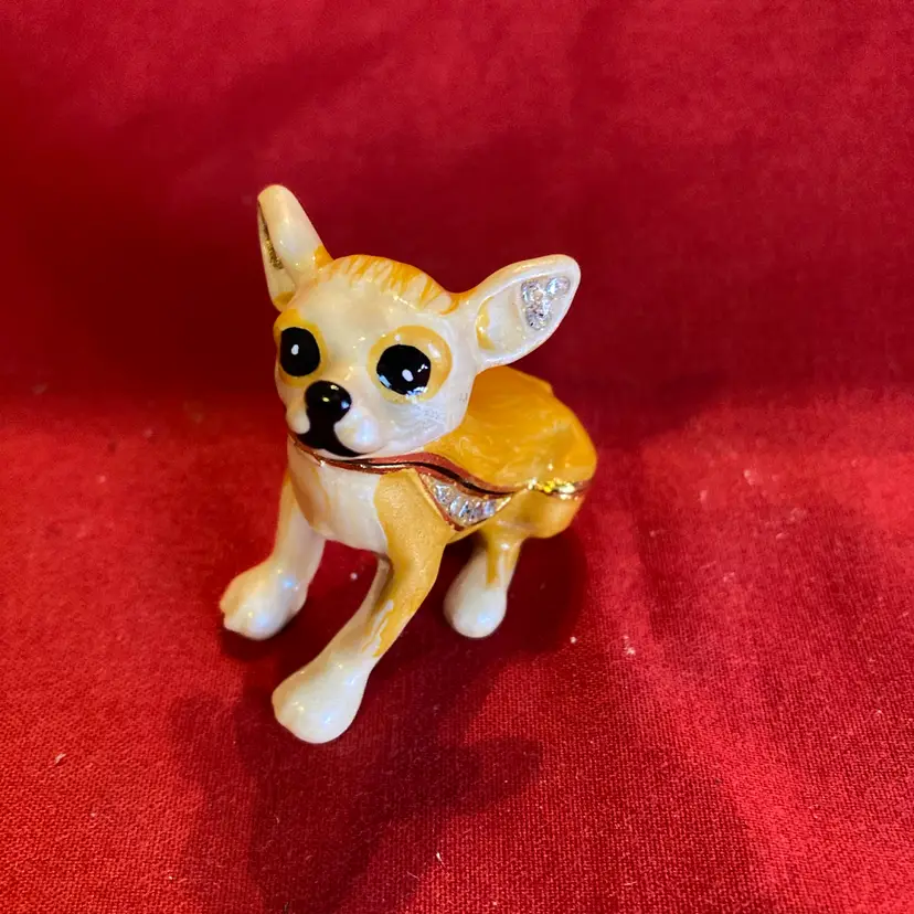04. Enamel/Stoned Chihuahua Trinket Box