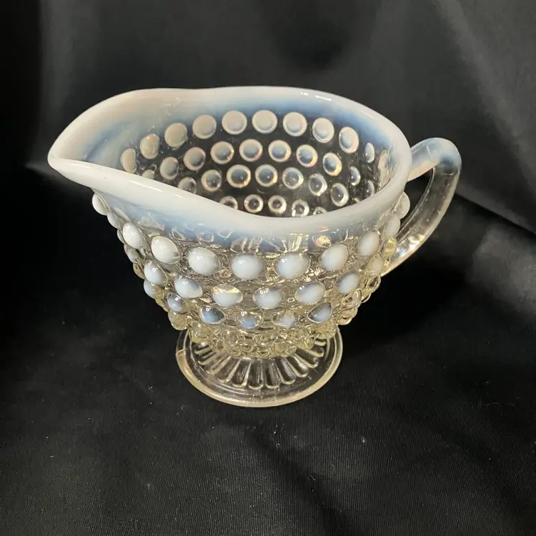 Vintage Fenton Moonstone Opalescent White Hobnail Creamer No Chips Or Cracks