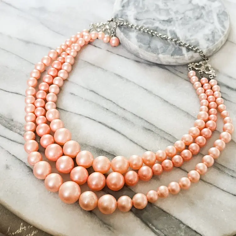 Vintage Pink Pearl Beaded Necklace Simulated Round Acrylic Beads Layered Collar