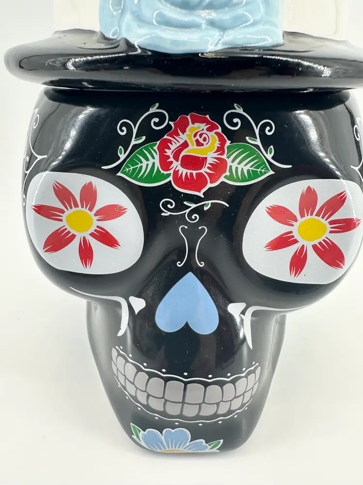 Dia De Los Muertos Day Of The Dead  Halloween Ceramic Skull Cookie/Candy Jar 6.5"H X 5”W
