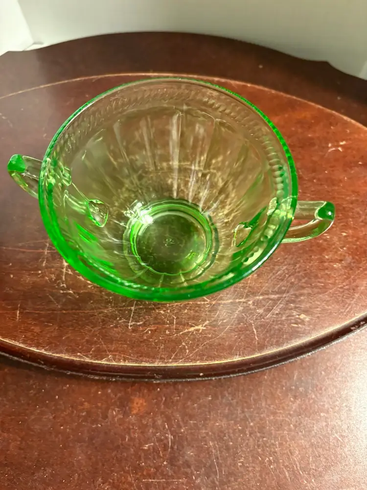 Federal Glass Uranium Open Sugar Bowl