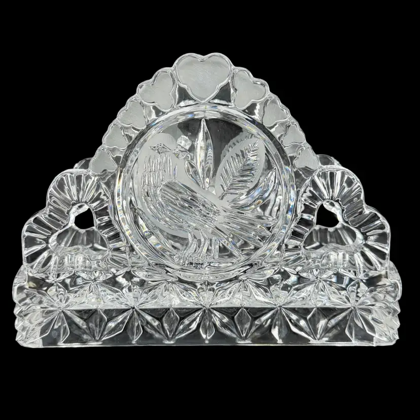 Hofbauer The Byrdes Collection Germany 24% Lead Crystal Napkin Holder
4.5” T x 6” L x 1.5” W