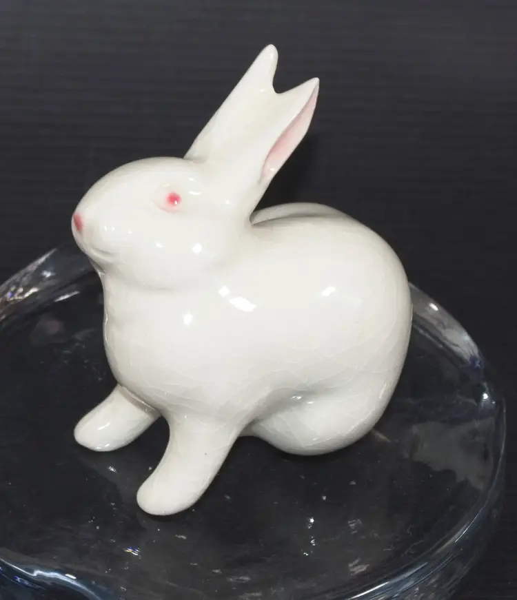 Vintage Goebel West Germany White Bunny Rabbit Pink Eyes 2" x 2.5"