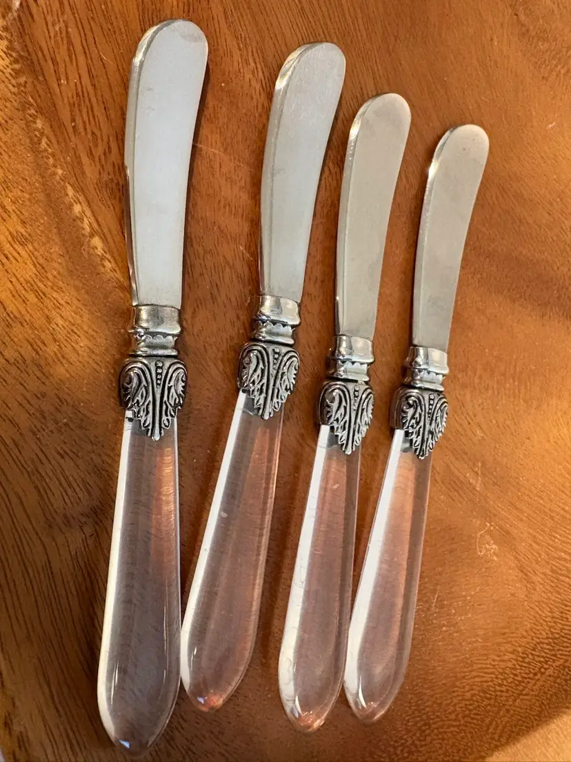 Set Of Four Spreaders