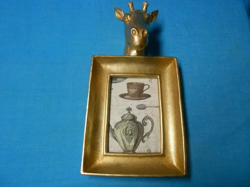 Gilded Gold Giraffe Picture Frame Glass Giraffe Head (DR)