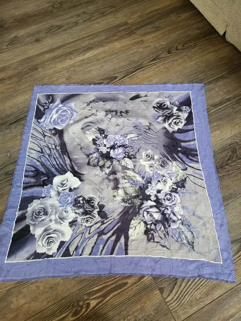 Accessori de Lorentino Made In Italy Wool Touch Scarf Purple Floral 34in x 32in