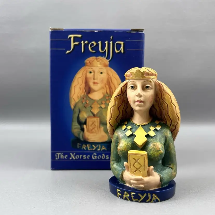 Freya The Norse Gods Series 3.25" Figurine Sunfilm Iceland With Original Box Resin