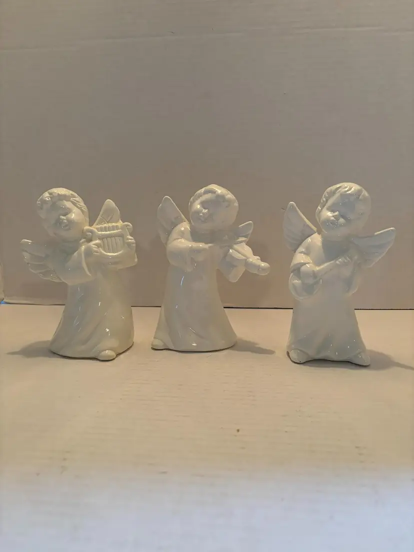 Vintage Set of 3 Ceramic White Angels Playing Instruments Glazed 6.25in Tall