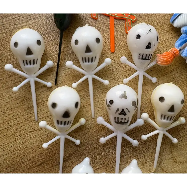 Vintage Lot of Halloween Plastic Cake Picks Skulls Witches Ghosts Lot of 11