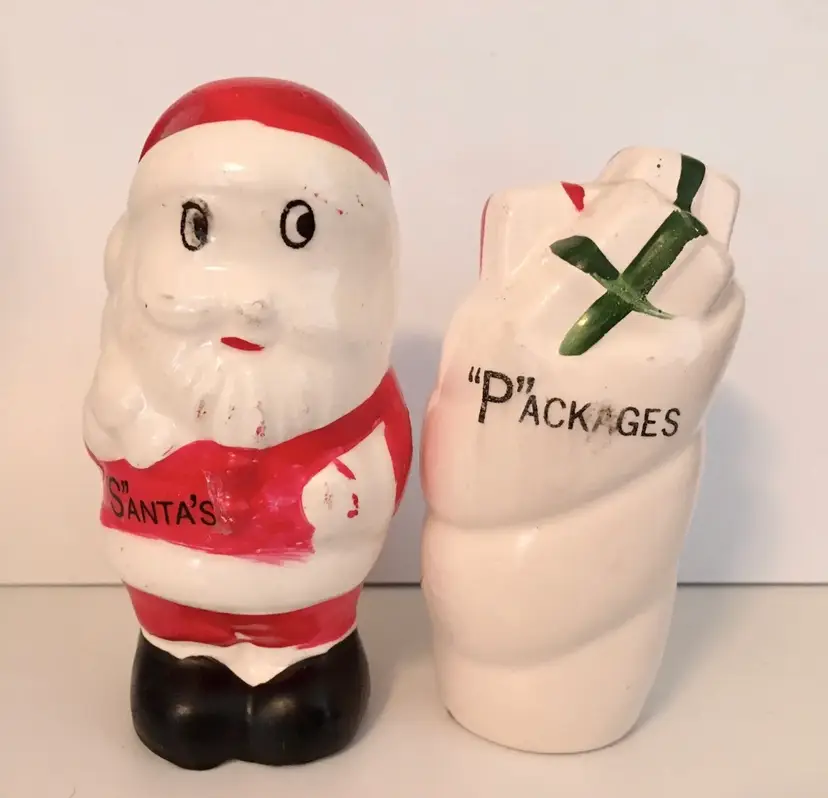 Santa's Packages Vintage Salt and Pepper Shakers w/ Christmas Presents Japan