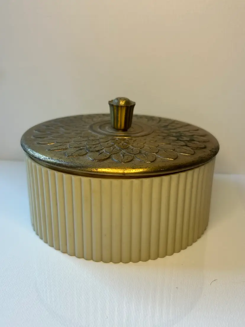 Chase Iris Vanity Box Floral Brass Lid RARE